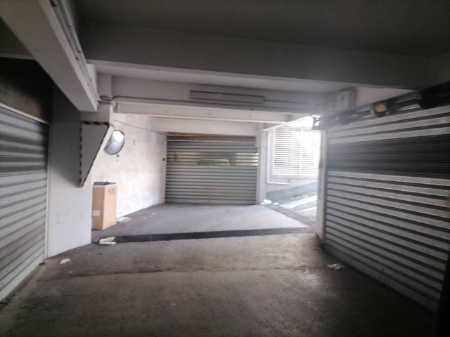 Box in vendita a Medio Levante, Serra Riccò