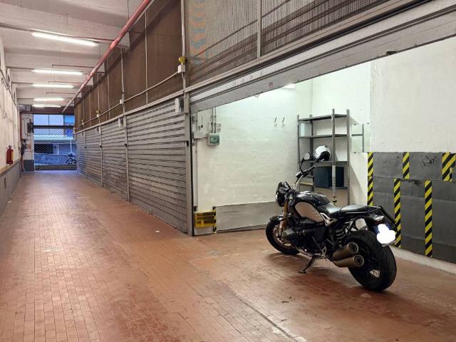 Box in vendita a Centro Ovest, Serra Riccò