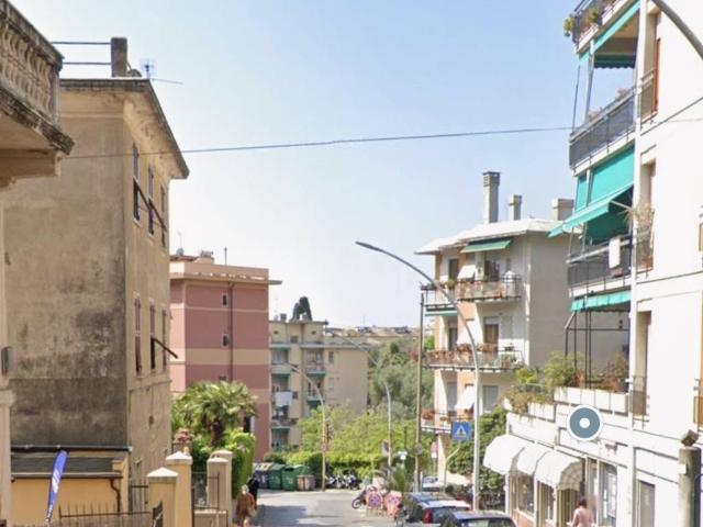Box in vendita a Colle degli Ometti, Genova