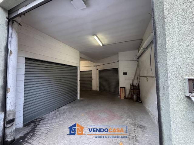 Box in vendita a Medio Ponente, Serra Riccò