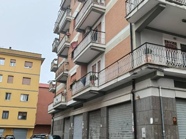 Box in vendita a Ville di Nemi, Roma Capitale