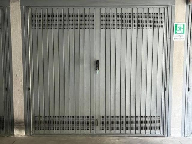 Box in vendita a Gessate, Lombardia