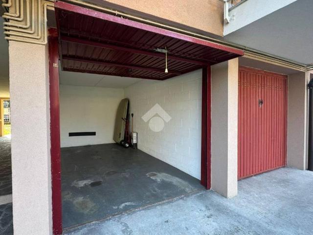 Box in vendita a Gessate, Lombardia