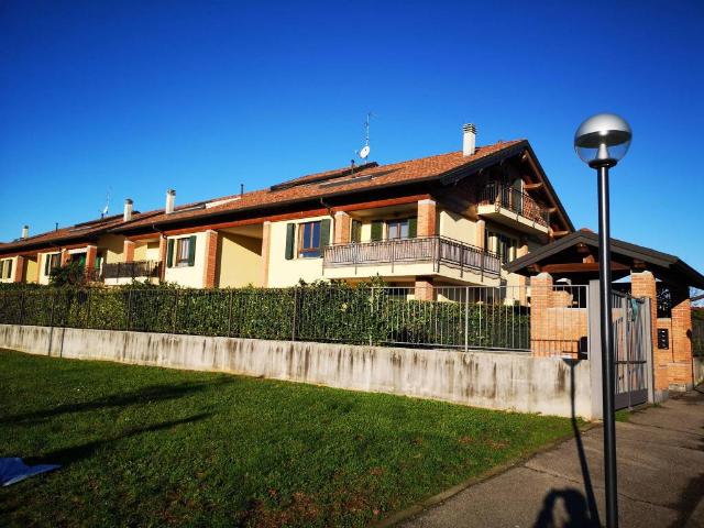 Box in vendita a Gessate, Lombardia