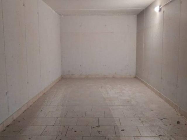 Box in vendita a Gessate, Lombardia