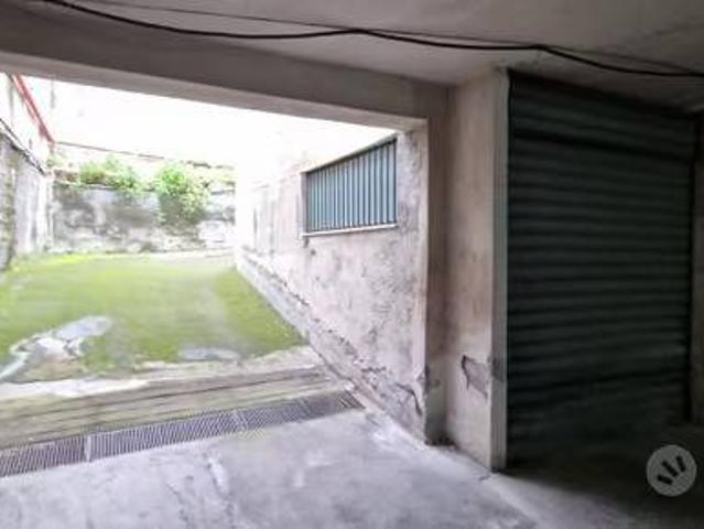 Box in vendita a Giarre, Sicilia