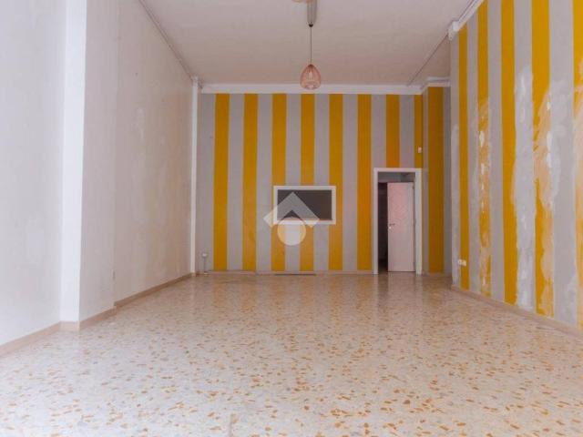 Box in vendita a Puglia, Bari
