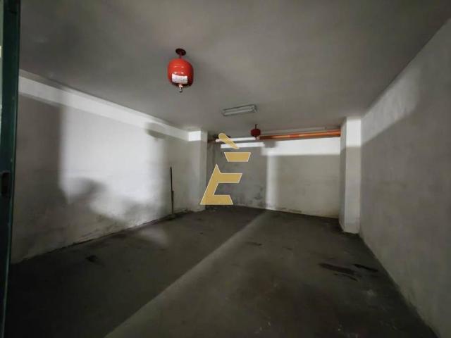 Box in vendita a Giugliano In Campania, Campania