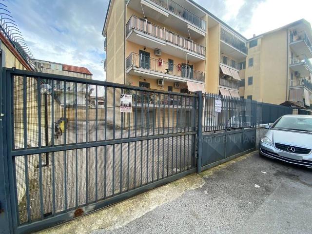 Box in vendita a Giugliano In Campania, Campania