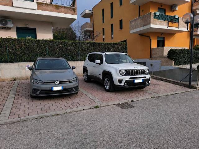 Box in vendita a Giulianova, Abruzzo