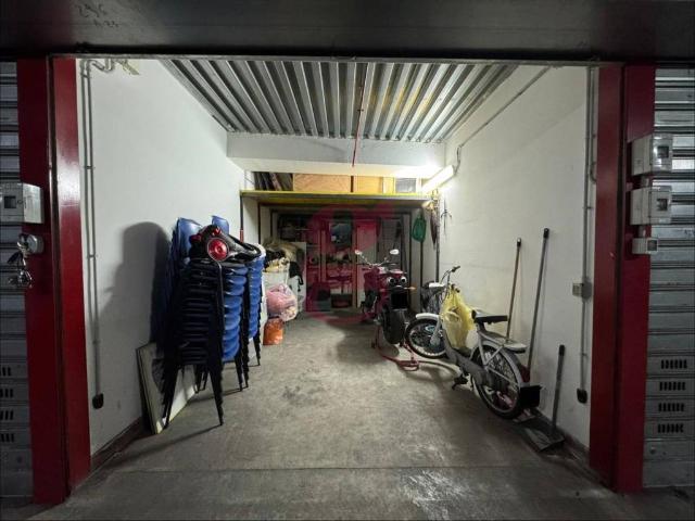Box in vendita a Gragnano, Campania