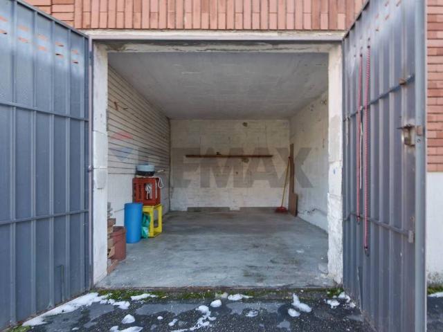 Box in vendita a Unione Terre di Pianura, Granarolo Dell'emilia