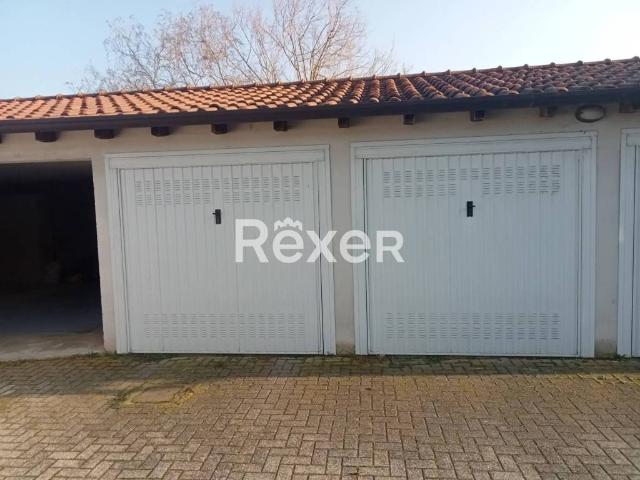 Box in vendita a Gravellona Lomellina, Lombardia