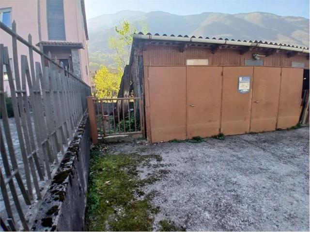 Box in vendita a Santa Maria, Piemonte
