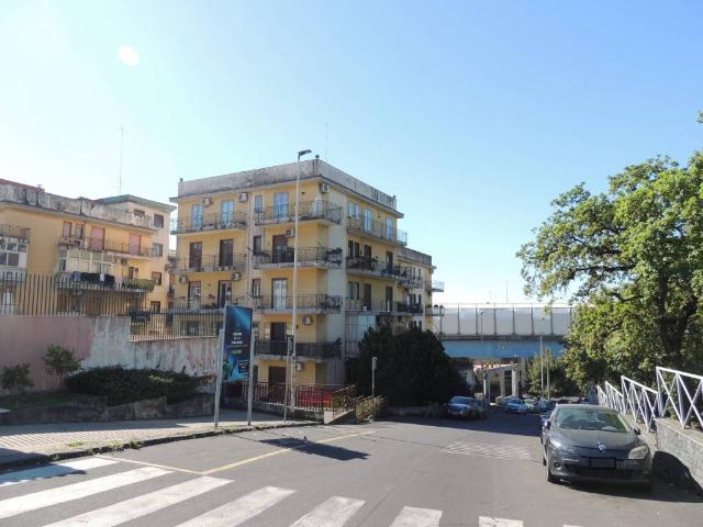Box in vendita a San Paolo, Gravina Di Catania