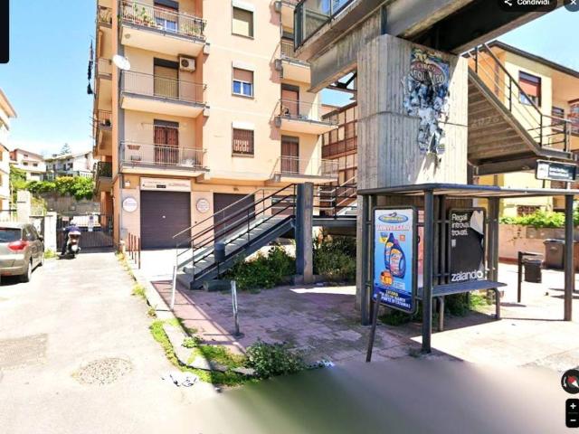 Box in vendita a Gravina Di Catania, Sicilia