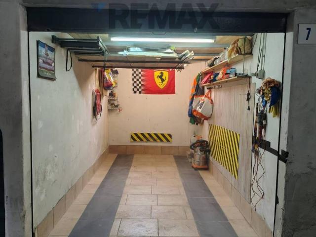 Box in vendita a Gravina Di Catania, Sicilia