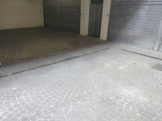 Box in vendita a Guidonia Montecelio, Roma Capitale