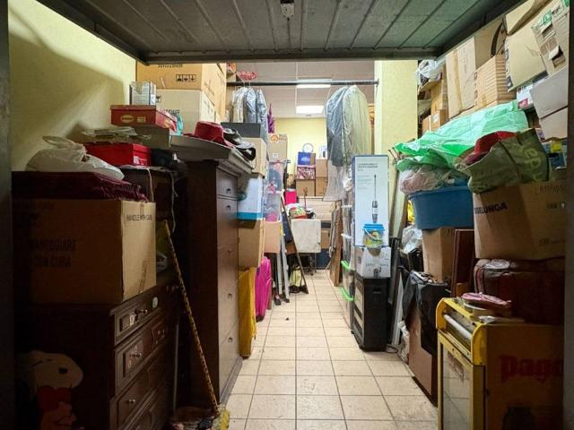 Box in vendita a Guidonia Montecelio, Roma Capitale