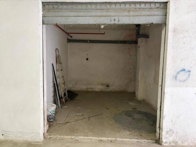 Box in vendita a Imperia, Liguria