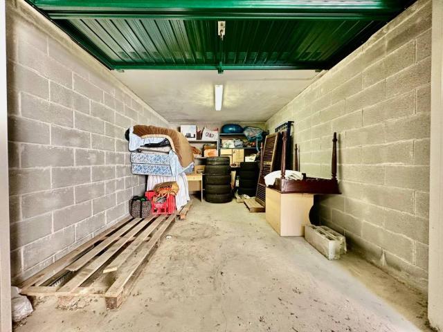 Box in vendita a Borgo Prino, Imperia