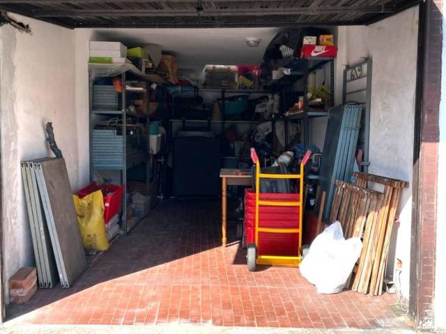 Box in vendita a Oliveto, Imperia