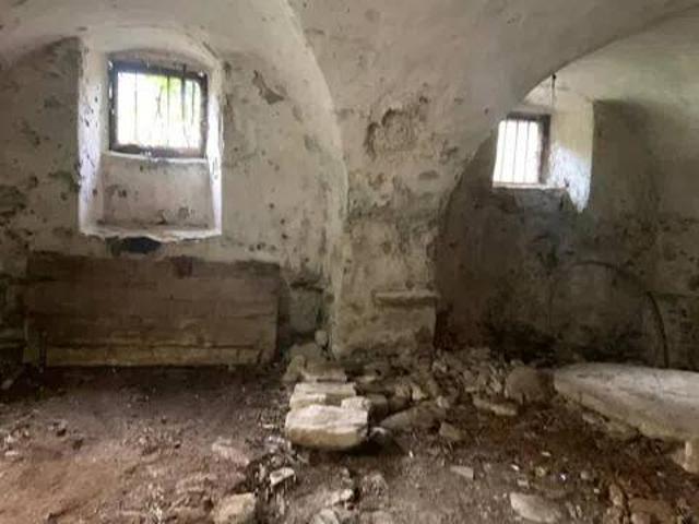 Box in vendita a Imperia, Liguria