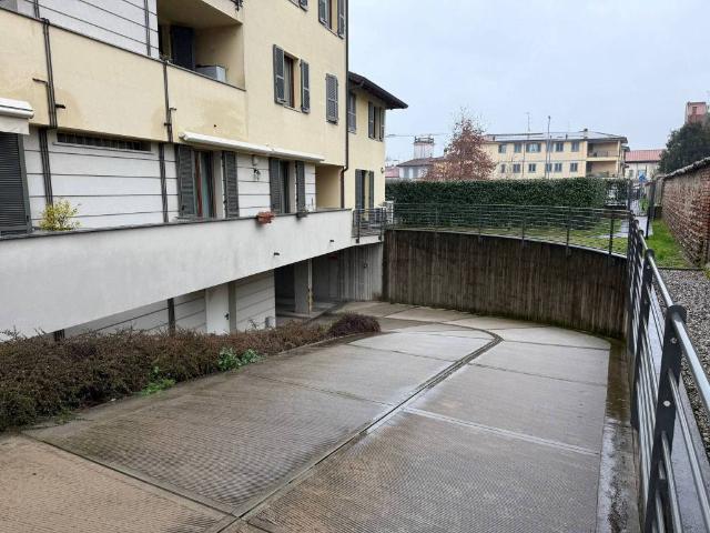 Box in vendita a Inzago, Lombardia
