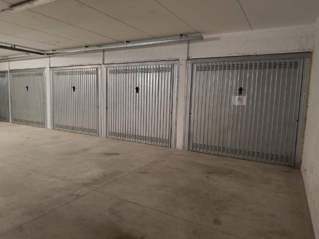 Box in vendita a Comunità della Vallagarina, Isera