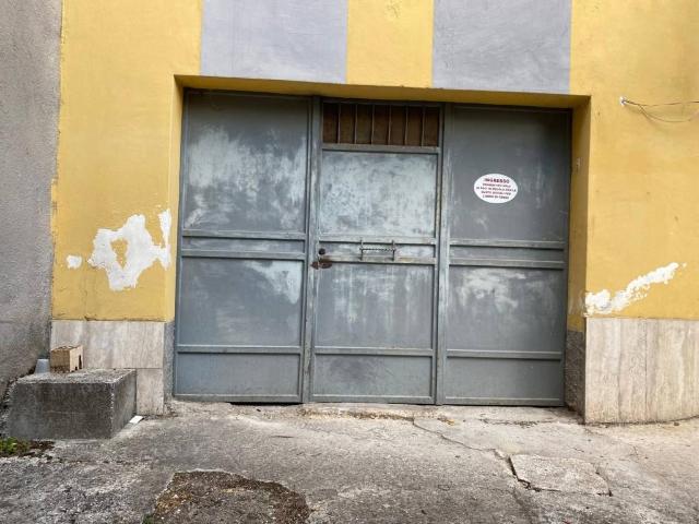 Box in vendita a San Lazzaro, Isernia