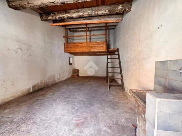 Box in vendita a Calabria, Crotone