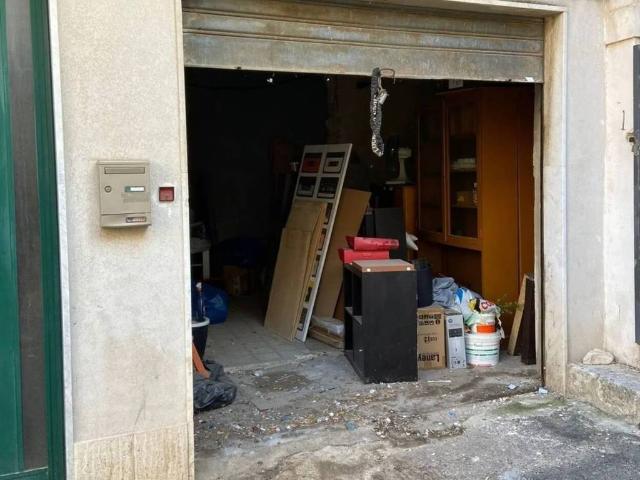 Box in vendita a Ispica, Sicilia