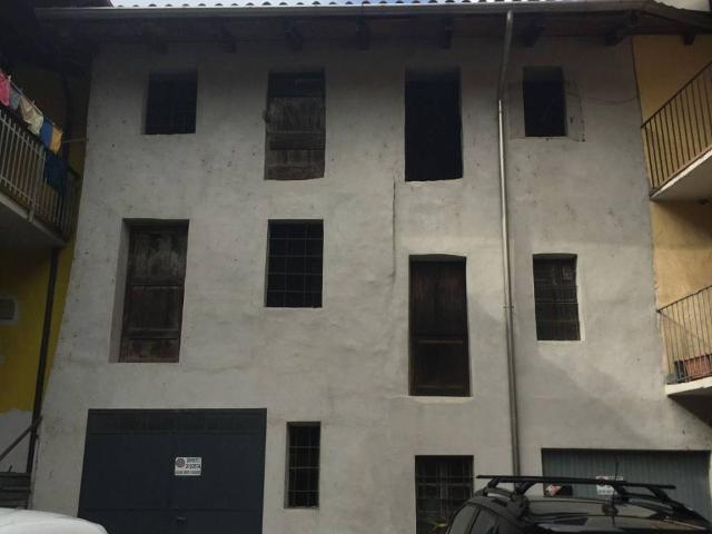 Box in vendita a Borghetto, Piemonte