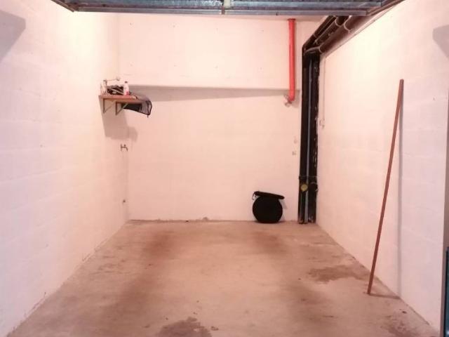 Box in vendita a Borgo Minonna, Marche