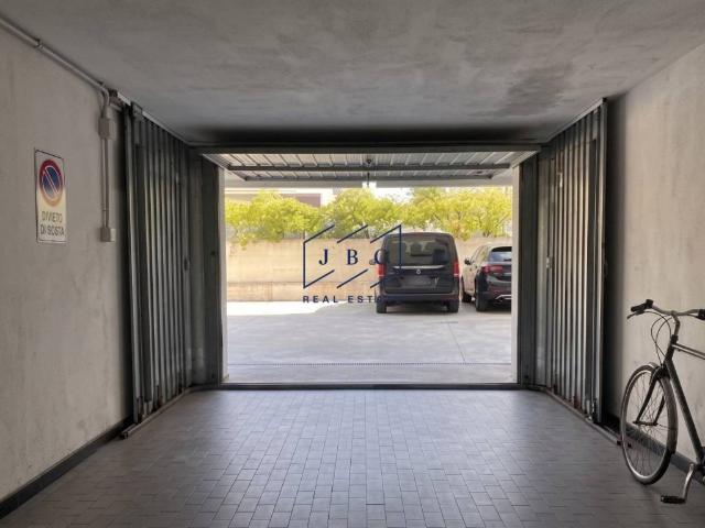 Box in vendita a Jesolo, Venezia