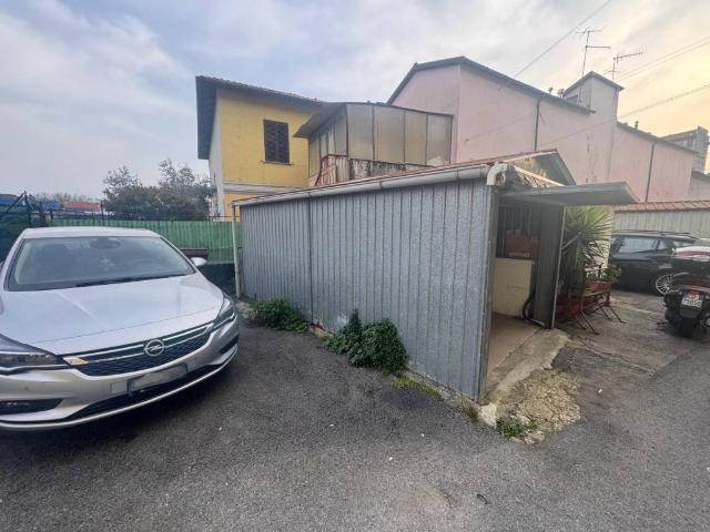 Box in vendita a Fossamastra, La Spezia