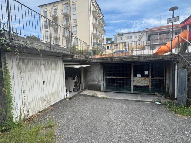 Box in vendita a Mazzetta, La Spezia