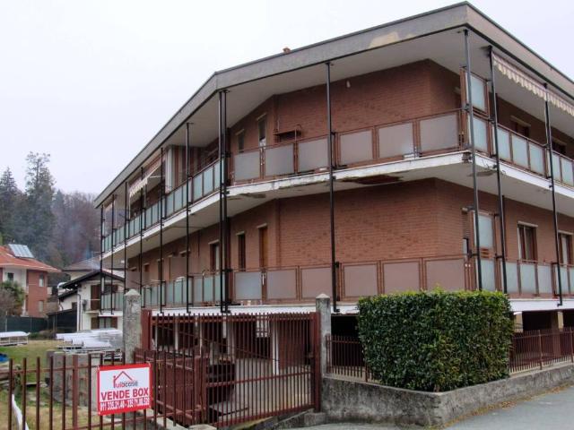 Box in vendita a Unione Montana di Comuni delle Valli di Lanzo, Ceronda e Casternone, Piemonte