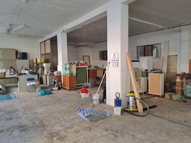 Box in vendita a Isonzo, Latina