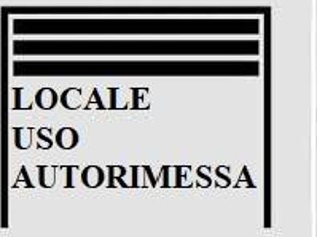Box in vendita a Villaggio Trieste, Latina