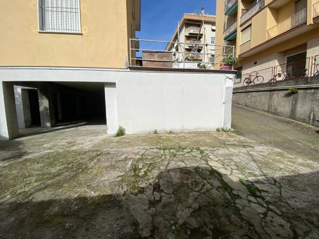 Box in vendita a Lavagna, Liguria
