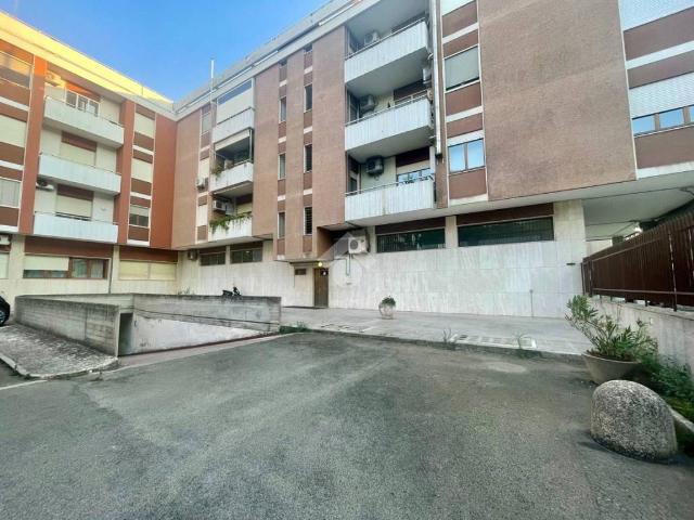 Box in vendita a Puglia, Lecce