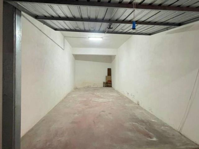 Box in vendita a Puglia, Lecce