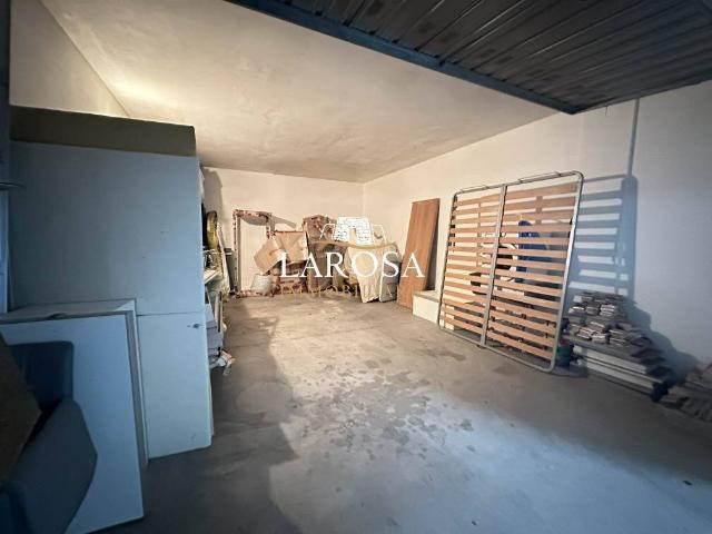 Box in vendita a Puglia, Lecce