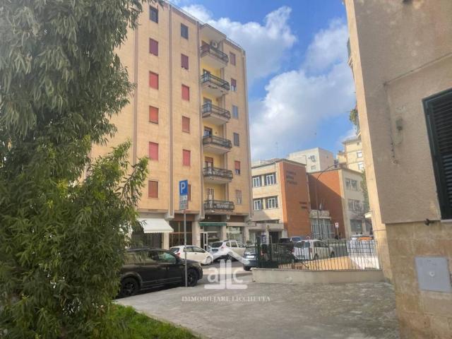 Box in vendita a Puglia, Lecce
