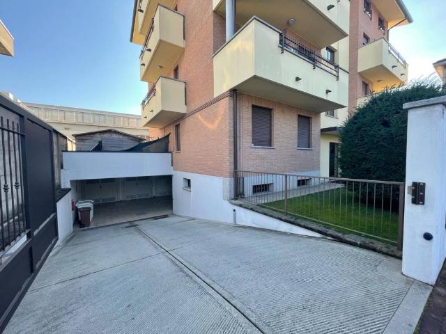 Box in vendita a Oltresempione, Legnano