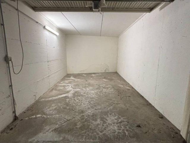 Box in vendita a Oltresempione, Legnano