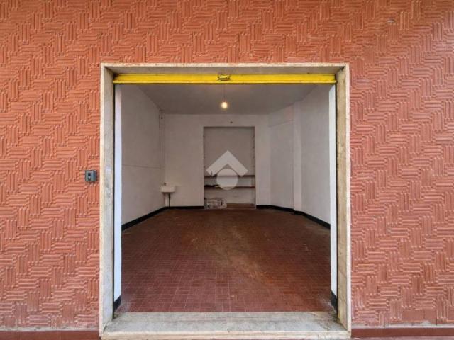 Box in vendita a Lerici, Liguria