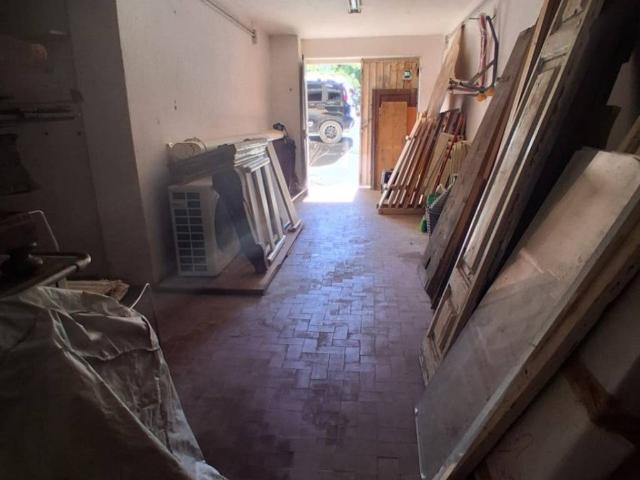 Box in vendita a Barcola, Lerici