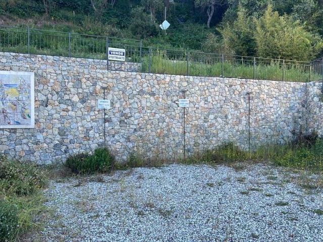 Box in vendita a La Serra, Lerici